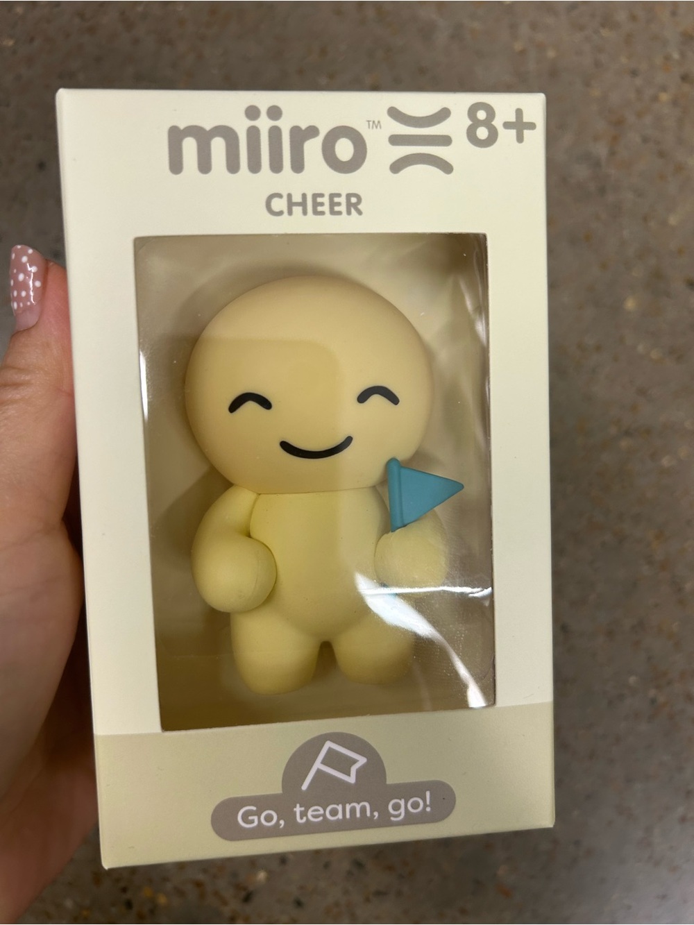 Miiro Cheer Figure